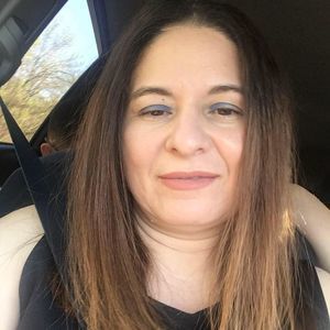 Meet your Posher, María